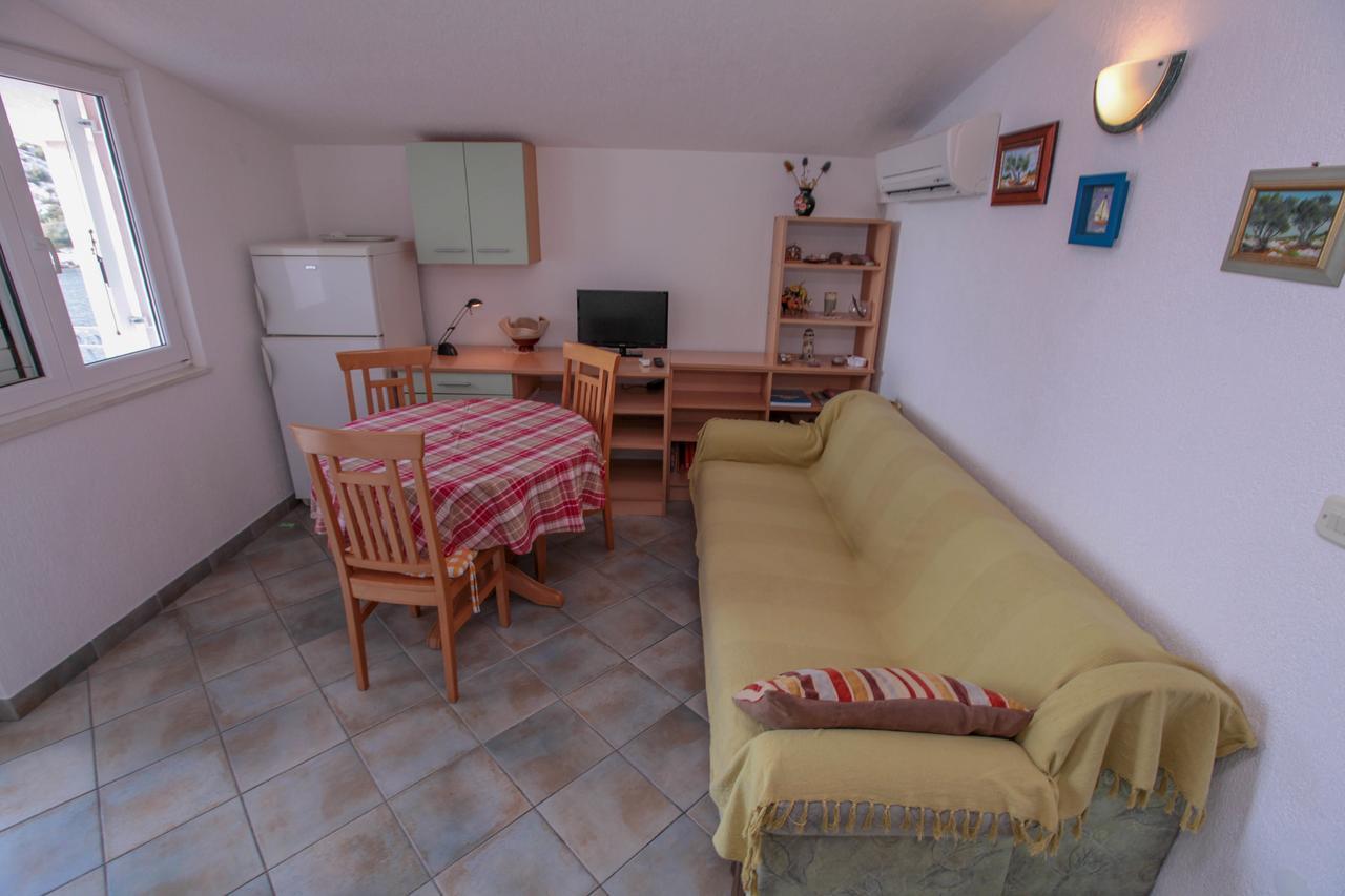 Apartments Mama Rogoznica  Bagian luar foto